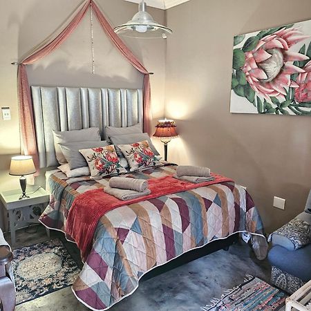 Apricity Inn 路易斯特里卡特 外观 照片